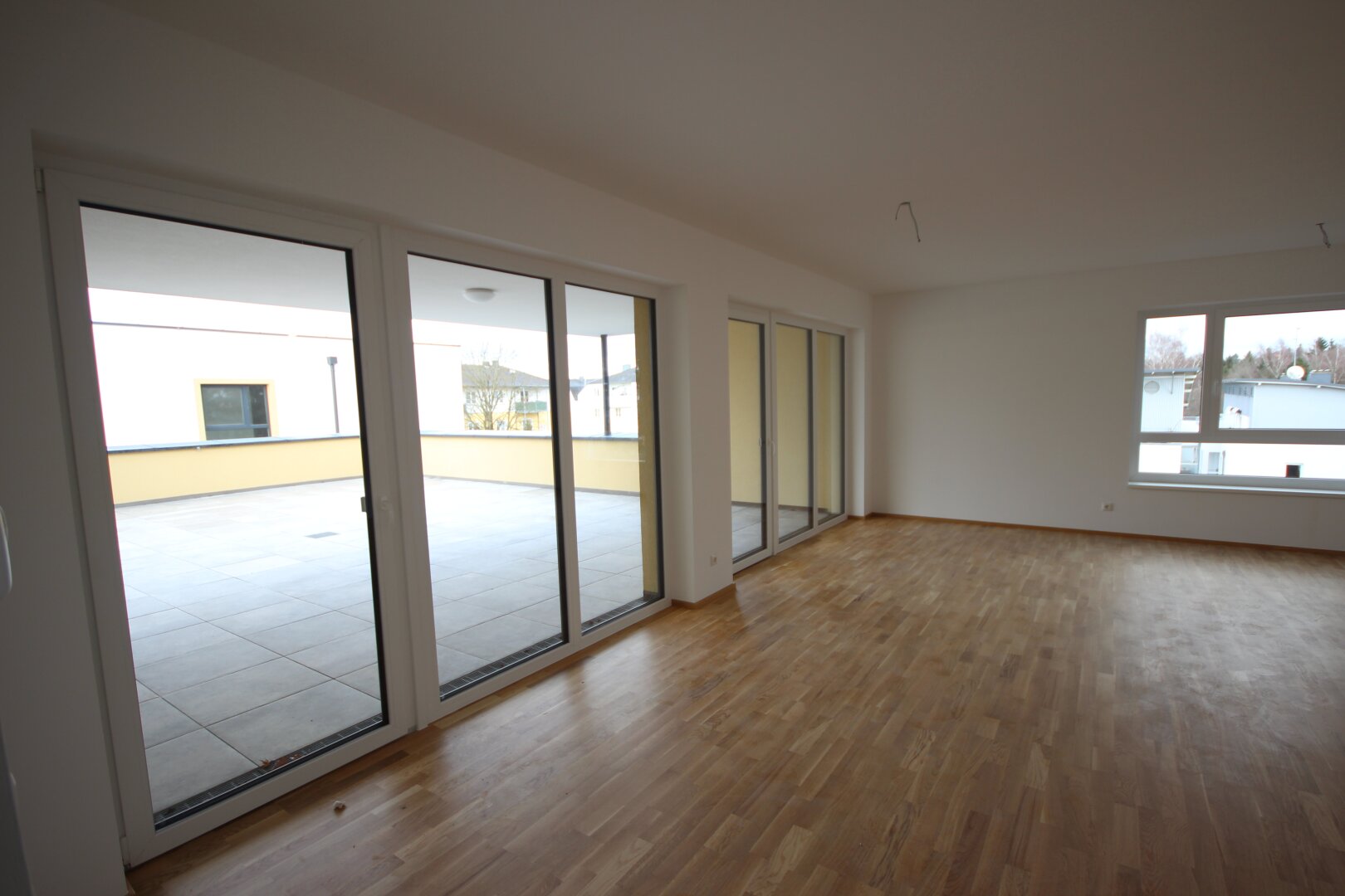 Projekt RIED² -  Top B12 112,28m² Penthouse mit Dachterrasse - 22 neue Eigentumswohnungen am Stadtrand von Ried im Innkreis_bild_1_.jpg (2)