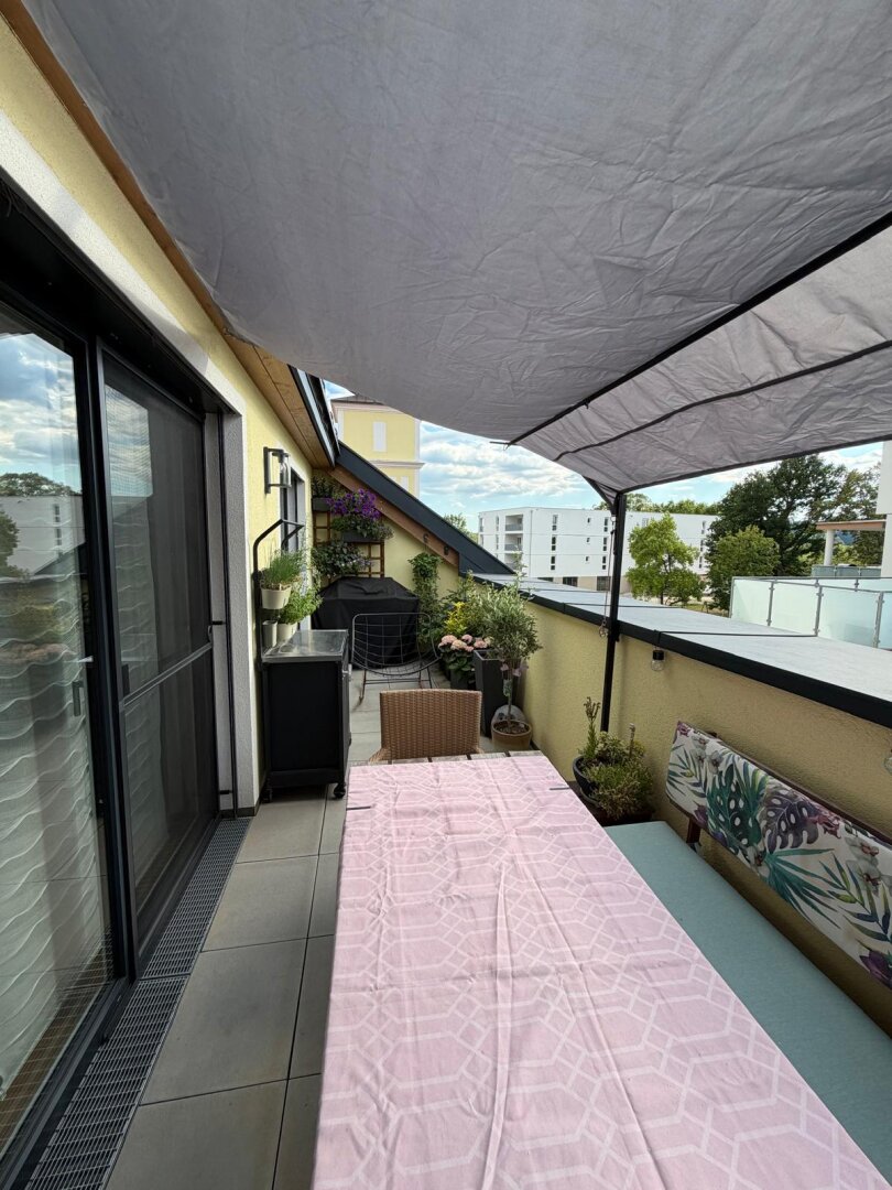Modernes Wohnen mit Dachterrasse – attraktive 74,10m² Dachgeschosswohnung in Pupping